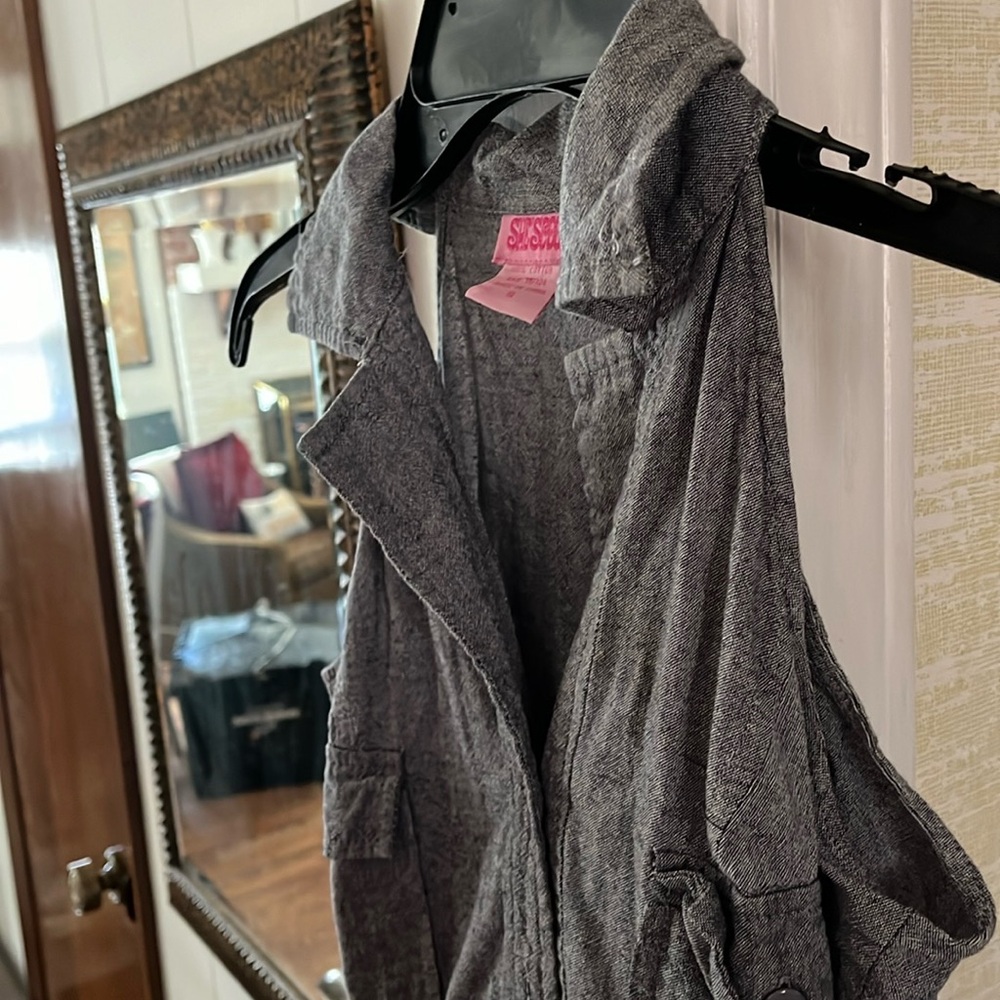Sigrid Olsen Gray Sleeveless Vest